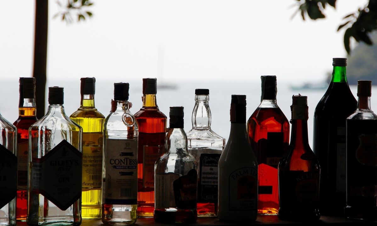 Alcohol as a cause of weak potential after 60